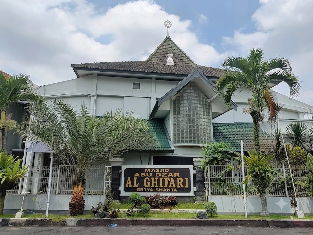 Masjid Abu Dzar Al-Ghifari, Griya Shanta Malang